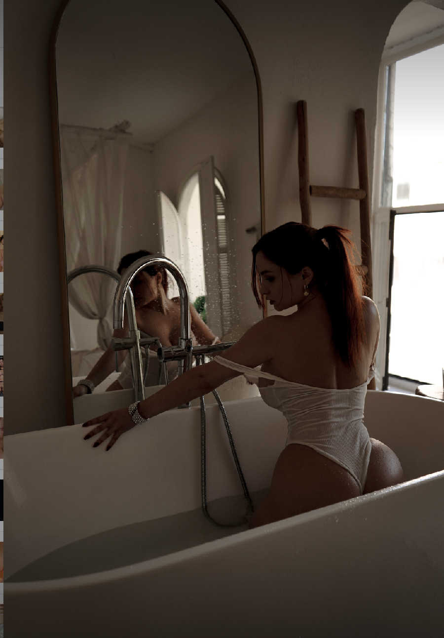 A playful frame from Miranda Faith nude — online in Castries