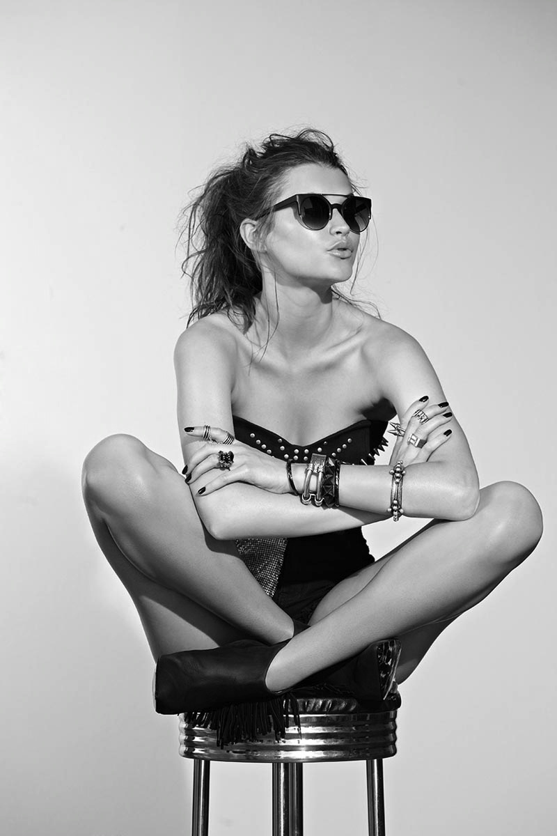 Sassy girls in Castries — step in, relax, and chat live