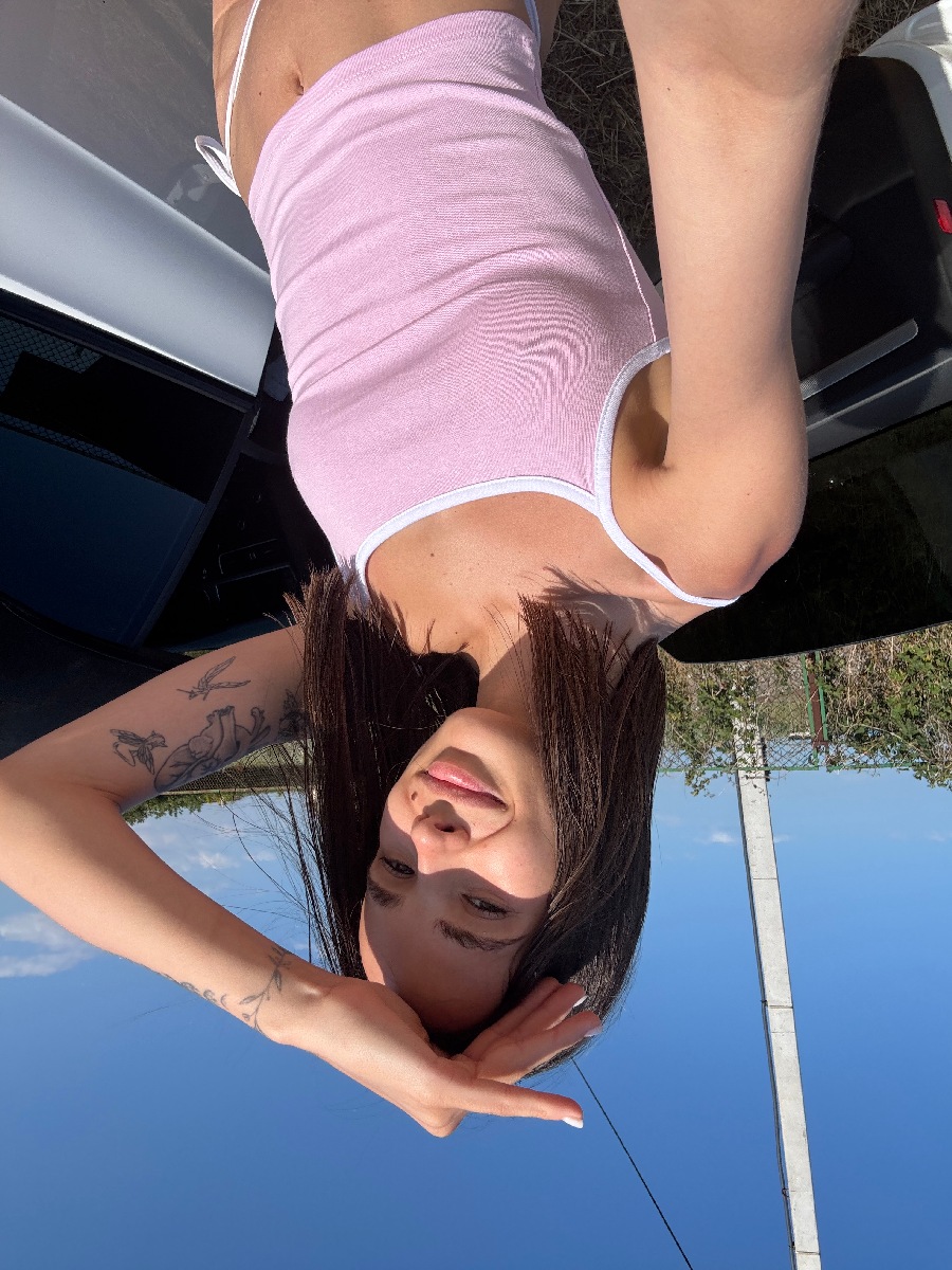 Sexy model Tina in Castries